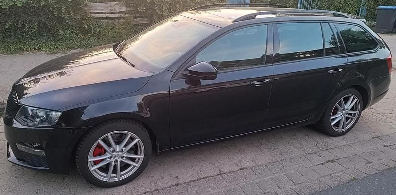 Usata Skoda Octavia RS 184 CV (135 kW) 2009 Nero Utilitaria