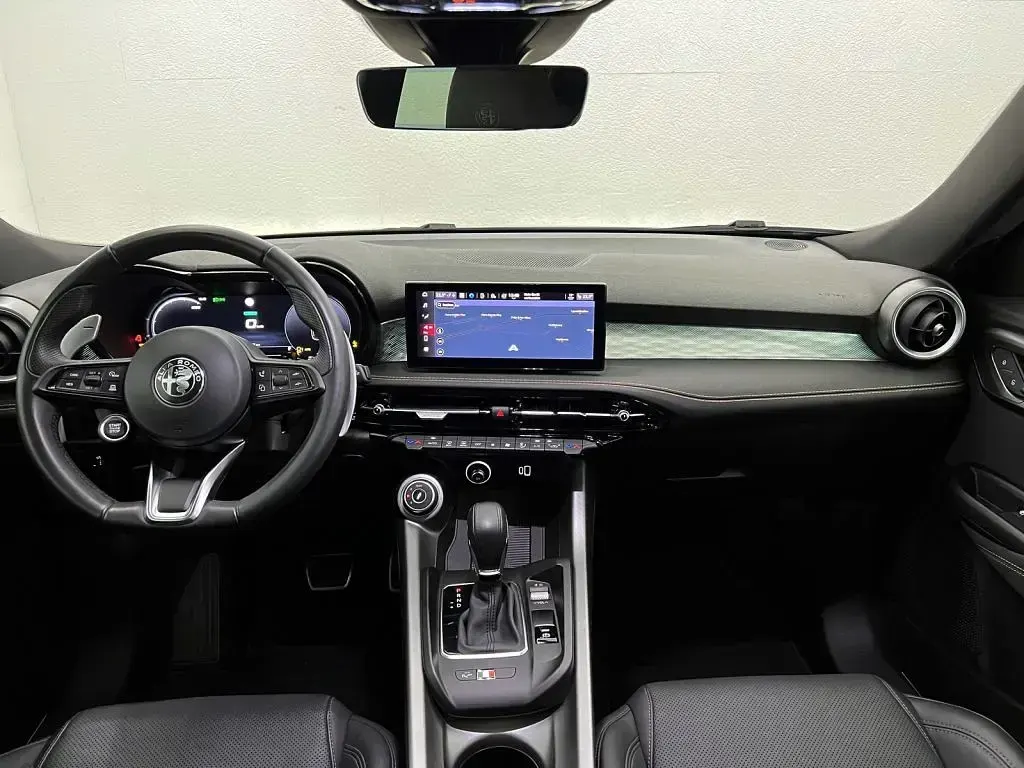 Gebraucht Alfa Romeo Tonale Veloce 160 PS (117 kW) 2024 Nero alfa SUV