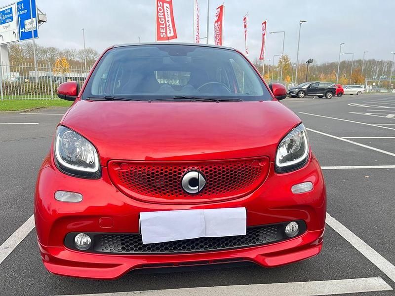 Rot Gebraucht 2018 Smart ForFour Brabus Kleinwagen | 15.999 € (Teuer) - Bild 1/4