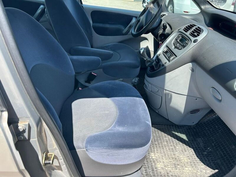 Gebraucht Citroën Xsara Picasso 90 PS (66 kW) 2004 Beige Van / Kleinbus