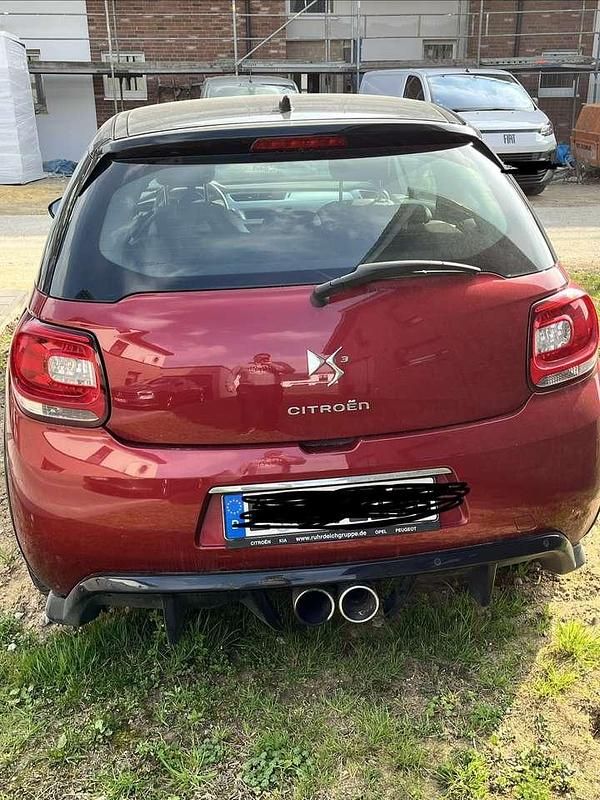 Gebraucht Citroën DS3 Chic 95 PS (69 kW) 2011 Limousine