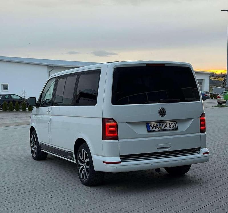 Gebraucht VW Multivan Generation Six 204 PS (150 kW) 2016 Weiß Van / Kleinbus