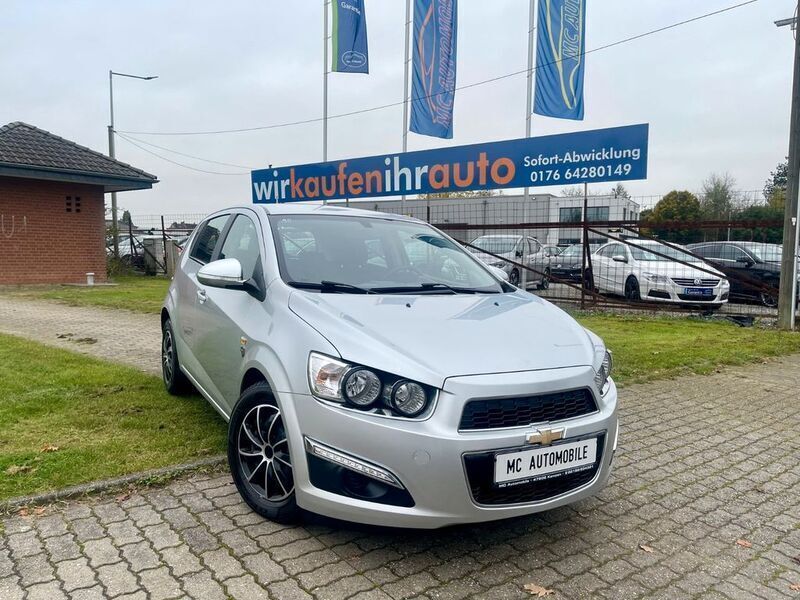 Silber Gebraucht 2011 Chevrolet Aveo LT Kleinwagen | 4.499 € (Etwas zu teuer) - Bild 1/4