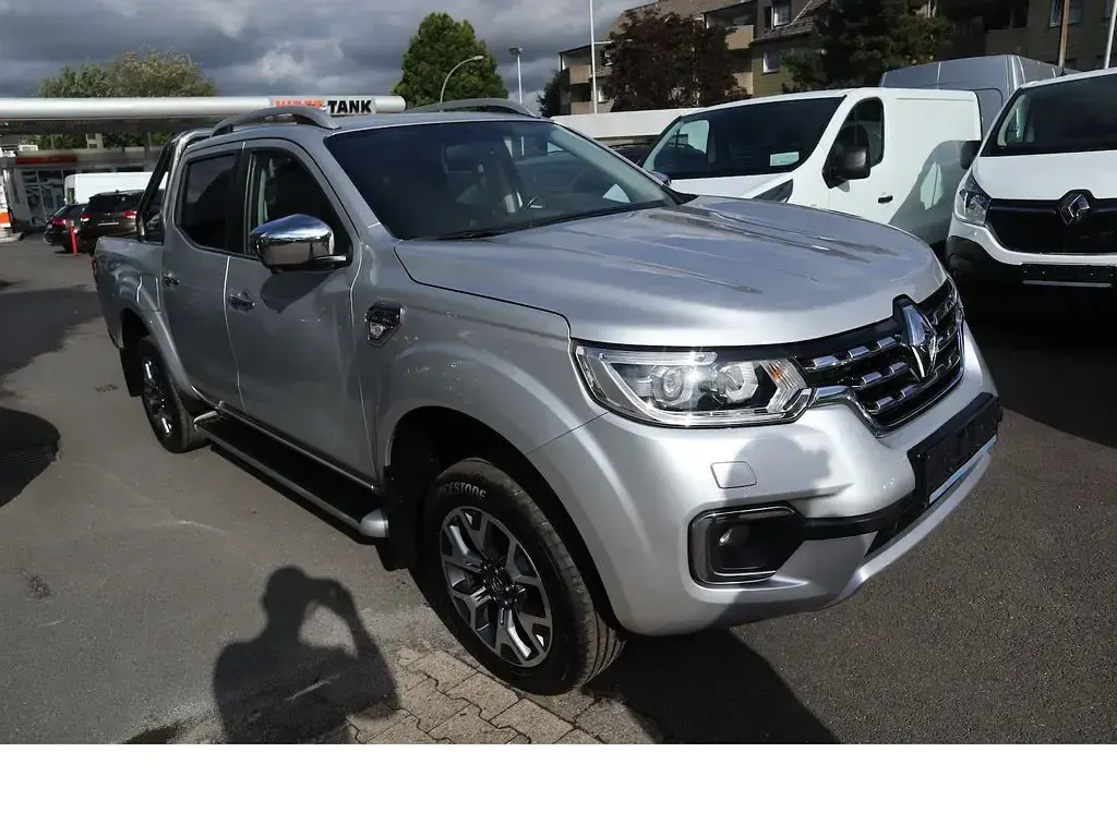 Gebraucht Renault Alaskan 190 PS (139 kW) 2017 Silber Pickup