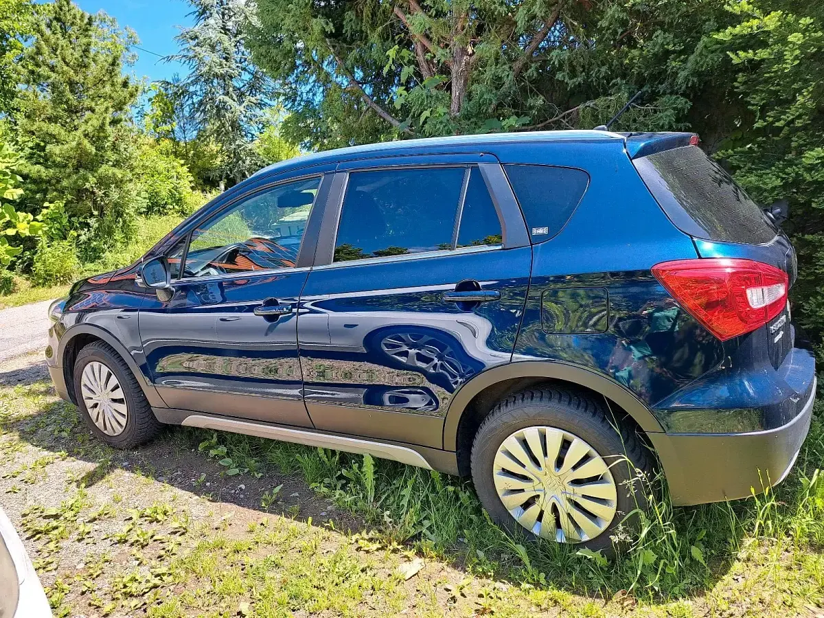 Gebraucht Suzuki SX4 S-Cross 140 PS (102 kW) 2020 Blau SUV