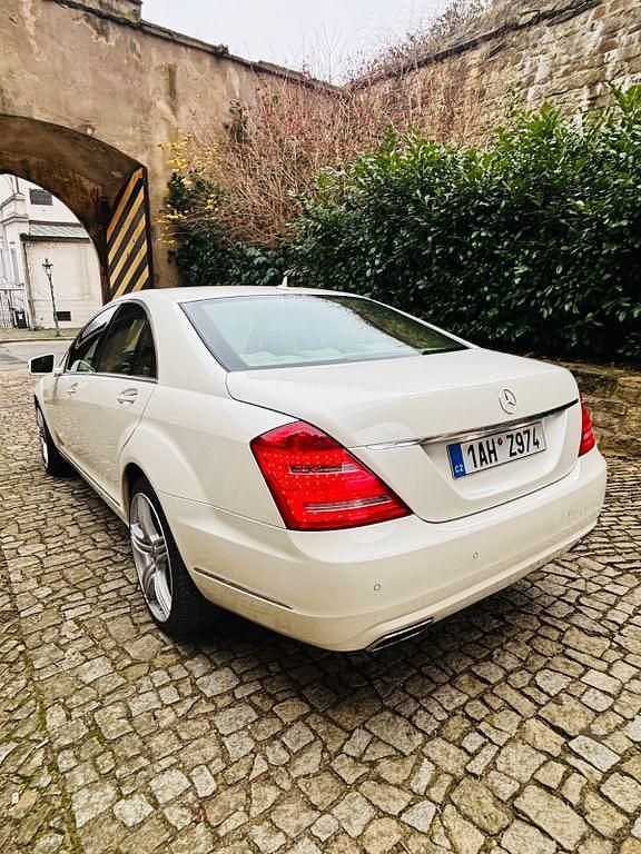 Gebraucht Mercedes S350 258 PS (189 kW) 2011 Weiß Limousine