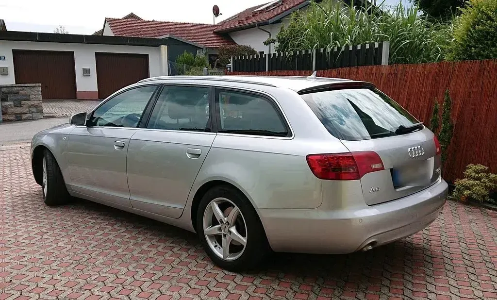 Używany Audi A6 Sport 239 KM (175 kW) 2008 Srebrny Kombi