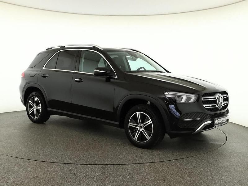 Gebraucht Mercedes GLE300 245 PS (180 kW) 2020 Metalliclack obsidianschwarz SUV