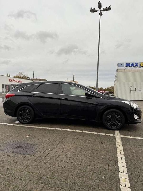 Gebraucht Hyundai i40 Style 136 PS (100 kW) 2012 Kombi