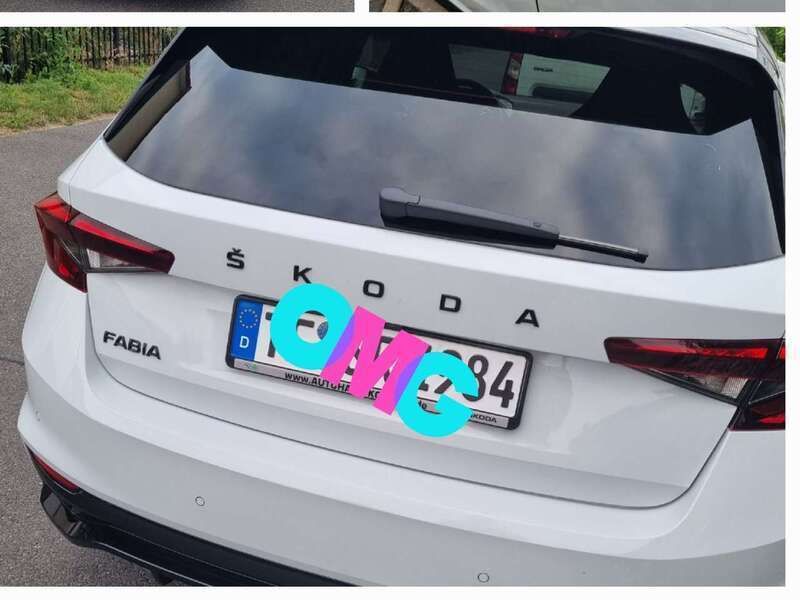 Weiß Gebraucht 2023 Skoda Fabia Monte Carlo Limousine | 24.500 € (Fairer Preis) - Bild 1/1