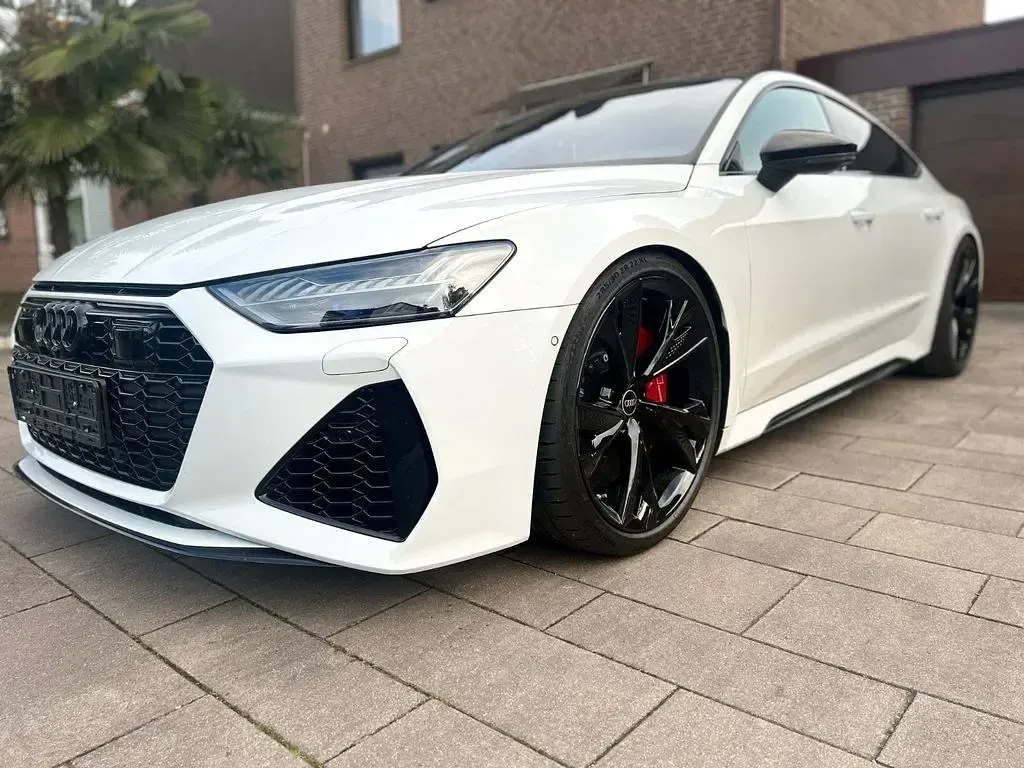 Gebraucht Audi RS7 Sportback Sport 600 PS (441 kW) 2021 Weiß Kleinwagen