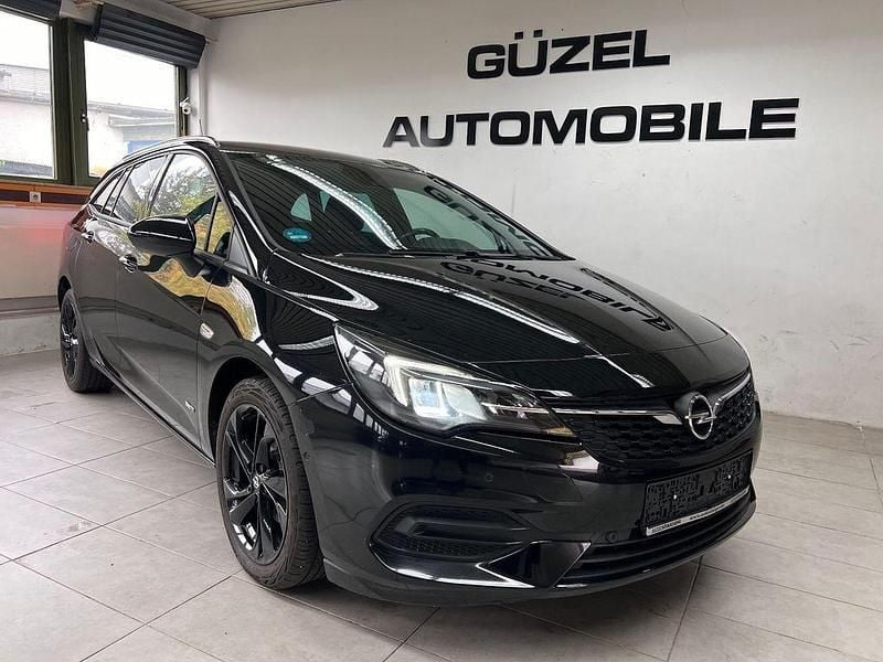 Schwarz Gebraucht 2022 Opel Astra Design & Tech Kombi | 12.999 € (Superpreis) - Bild 1/4