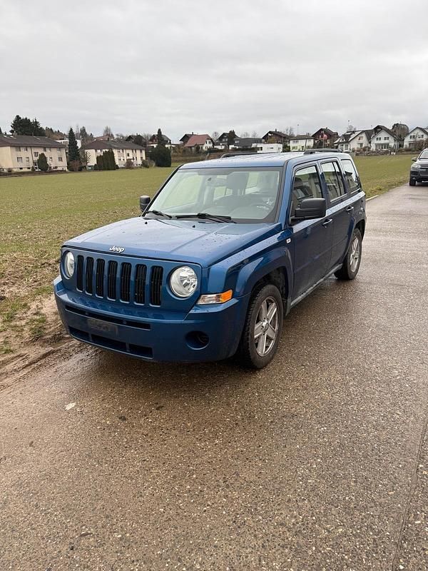 Gebraucht Jeep Patriot 170 PS (125 kW) 2011 Blau SUV