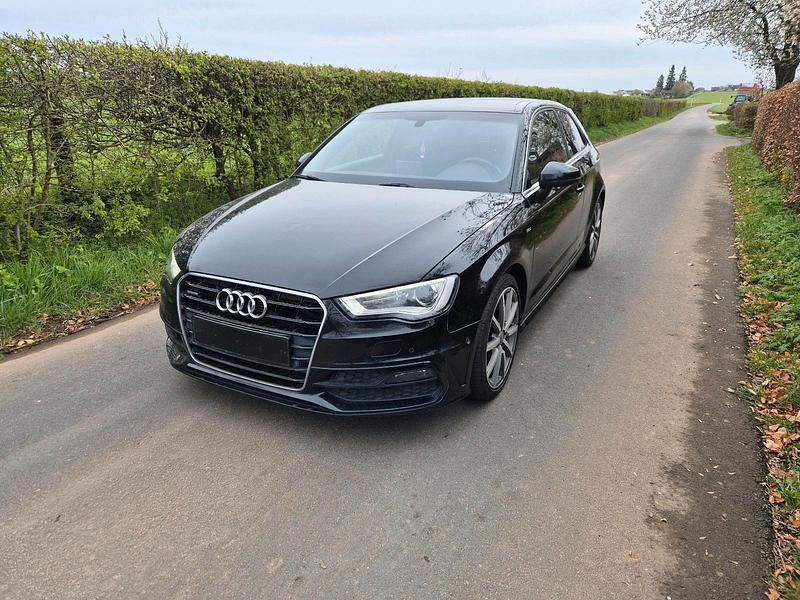 Gebraucht Audi A3 S-Line 150 PS (110 kW) 2015 Schwarz Kleinwagen