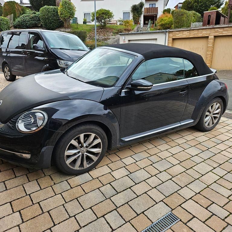 Schwarz Gebraucht 2016 VW Beetle CLUB Cabrio | 15.900 € (Guter Preis) - Bild 1/4
