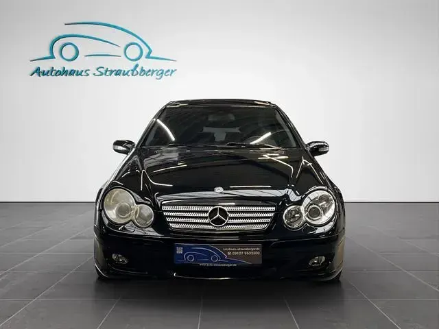 Gebraucht Mercedes C230 204 PS (150 kW) 2006 Schwarz Coupé