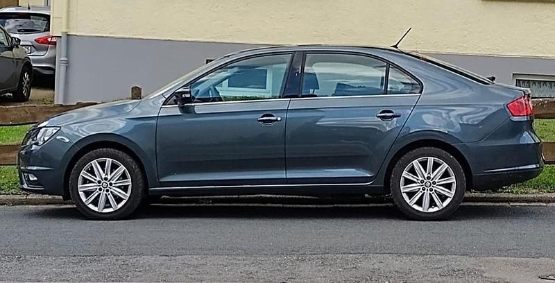 Gebraucht Seat Toledo Style 110 PS (80 kW) 2018 Grau Kleinwagen