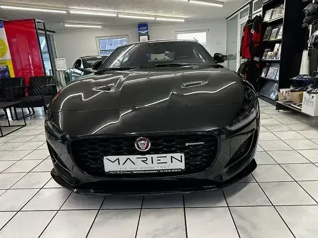 Usata Jaguar F-Type R-Dynamic 300 CV (220 kW) 2022 Nero Coupé