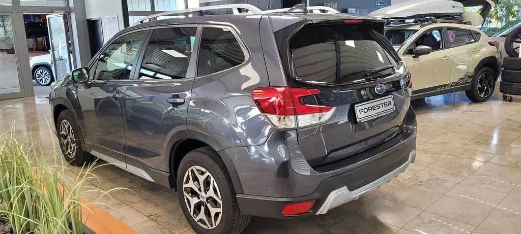 Gebraucht Subaru Forester Comfort 150 PS (110 kW) 2022 Grau SUV