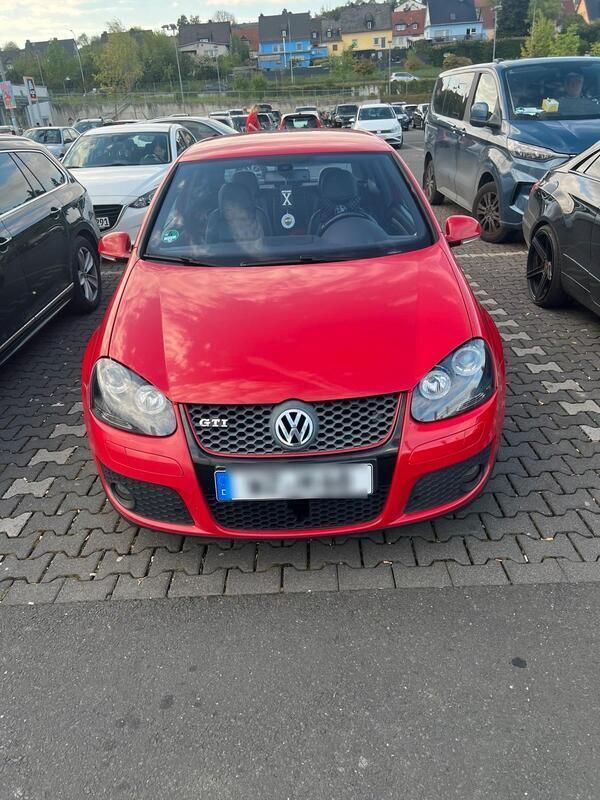 Rot Gebraucht 2005 VW Golf V GTI Coupé | 2.800 € (Superpreis) - Bild 1/4