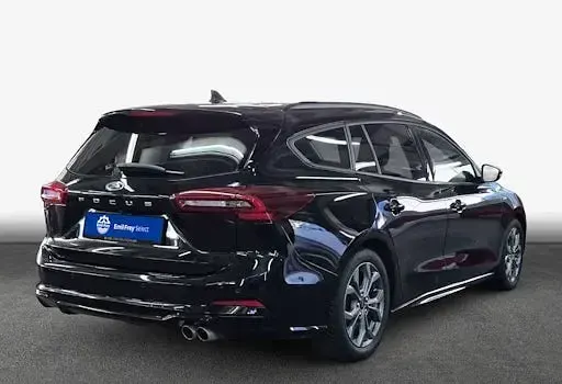 Gebraucht Ford Focus ST-Line X 155 PS (114 kW) 2025 Agate black metallic Kombi