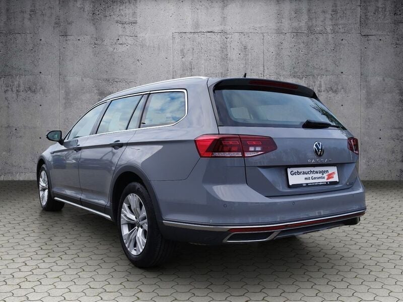Gebraucht VW Passat Alltrack 200 PS (147 kW) 2023 Grau Kombi