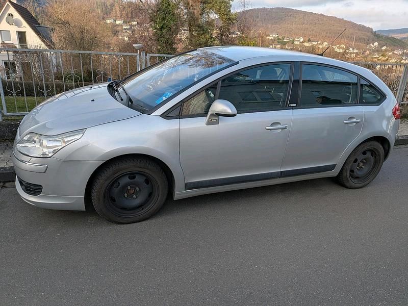 Silber Gebraucht 2006 Citroën C4 Coupé | 2.200 € (Fairer Preis) - Bild 1/4