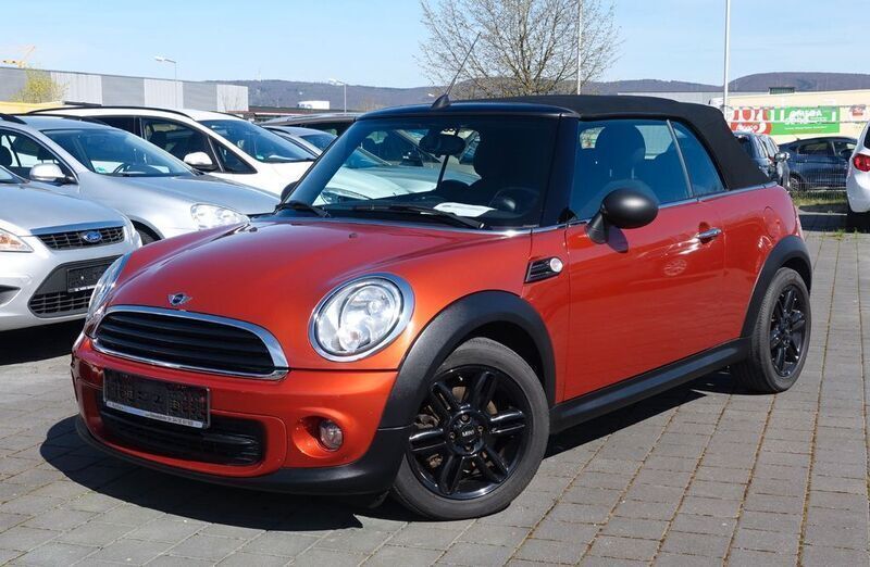 Orange Gebraucht 2012 Mini Cooper Cabriolet Chili Cabrio | 10.499 € (Etwas zu teuer) - Bild 1/4