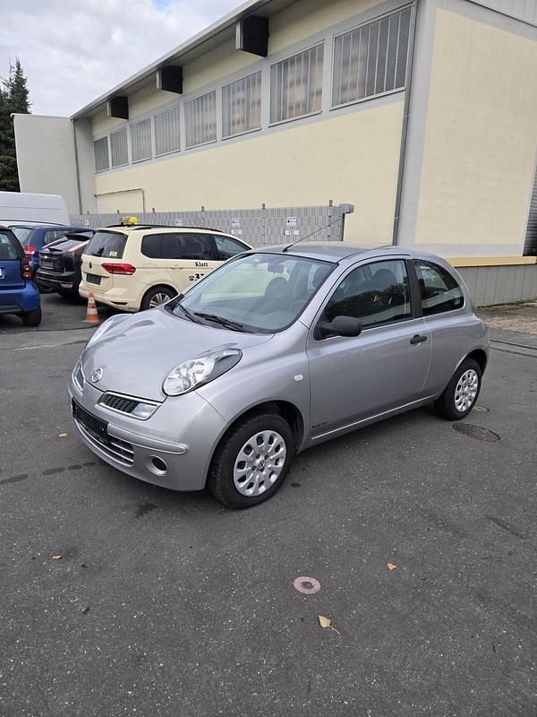 Silber Gebraucht 2009 Nissan Micra Kleinwagen | 2.200 € (Fairer Preis) - Bild 1/4