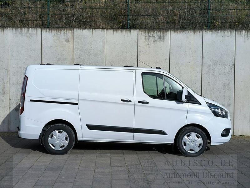 Weiß Gebraucht 2020 Ford Transit Van / Kleinbus | 14.890 € (Fairer Preis) - Bild 1/3