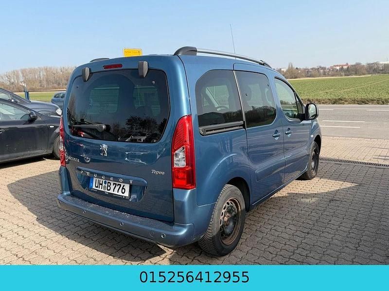 Gebraucht Peugeot Partner Tepee Premium 120 PS (88 kW) 2011 Blau Van / Kleinbus