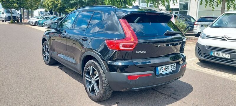 Gebraucht Volvo XC40 Plus 197 PS (144 kW) 2023 Schwarz SUV