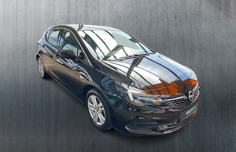 Gebraucht Opel Astra Elegance 131 PS (96 kW) 2020 Schwarz metallic Limousine