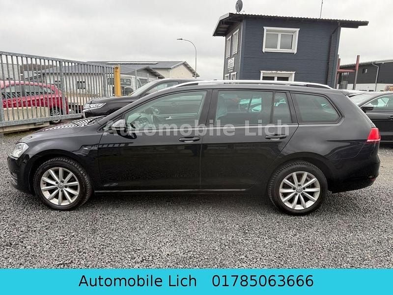 Gebraucht VW Golf VII LOUNGE 125 PS (91 kW) 2015 Schwarz Kombi