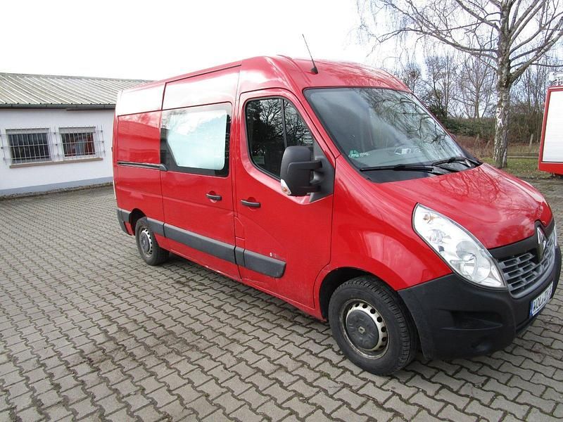 Gebraucht Renault Master 125 PS (91 kW) 2016 Rot Van