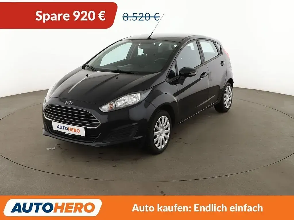 Usata Ford Fiesta Trend 82 CV (60 kW) 2015 Berlina