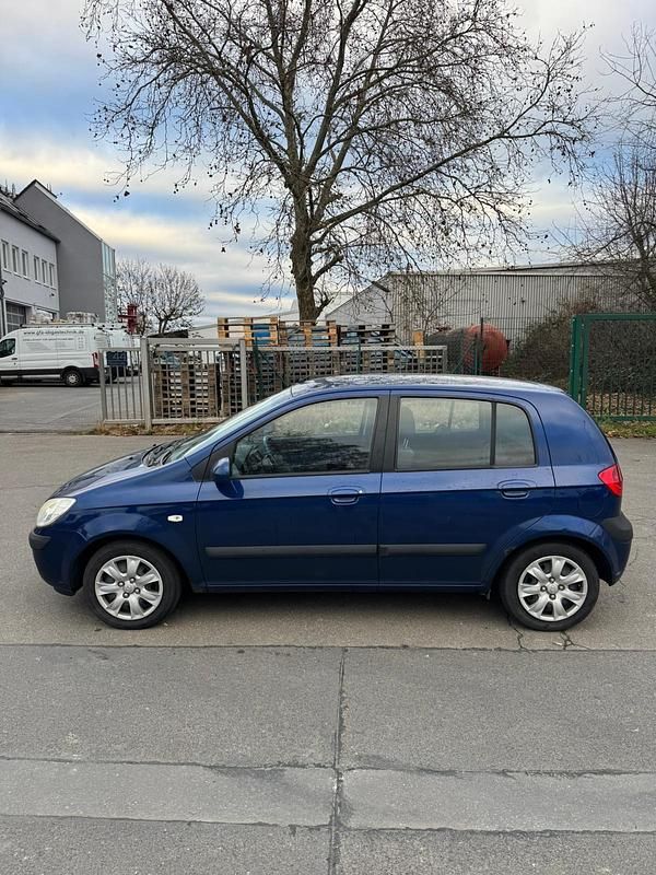 Gebraucht Hyundai Getz 67 PS (49 kW) 2007 Blau Kleinwagen
