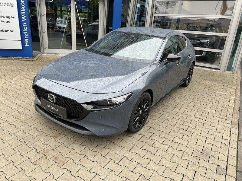 Grau Neu 2025 Mazda 3 Nagisa Limousine | 29.990 € (Fairer Preis) - Bild 1/4