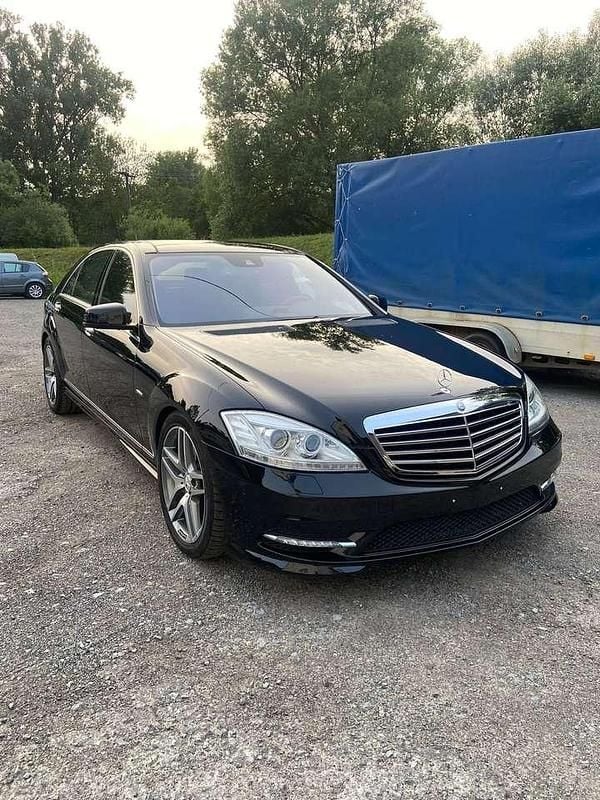 Schwarz Gebraucht 2011 Mercedes S550 AMG Limousine | 29.000 € - Bild 1/4