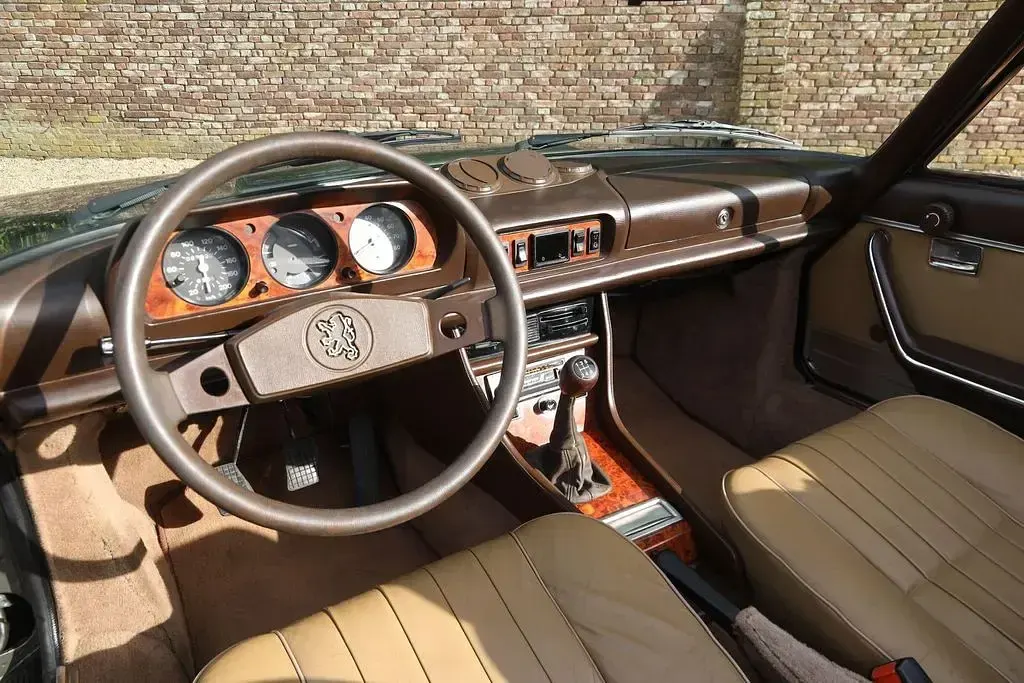 Gebraucht Peugeot 504 1981 Grün Cabrio