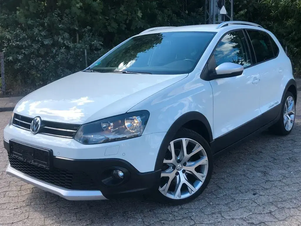 Gebraucht VW Polo Cross 90 PS (66 kW) 2017 Weiß Kleinwagen