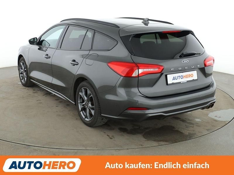 Gebraucht Ford Focus ST-Line 125 PS (91 kW) 2019 Grau Kombi