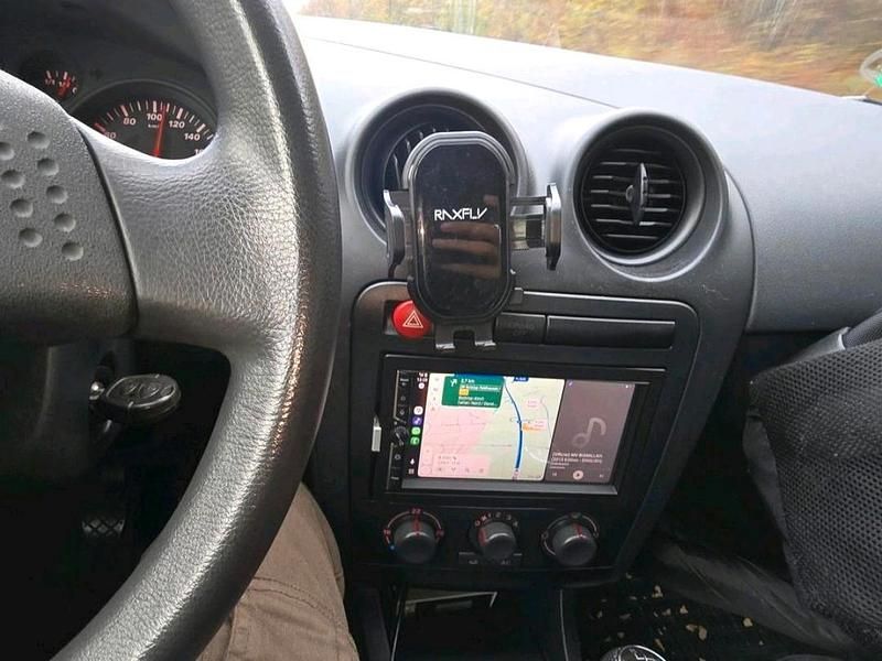 Second-hand Seat Ibiza 75 CP (55 kW) 2003 Gri Hatchback