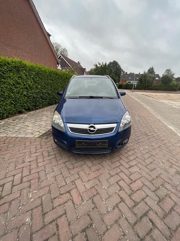 Blau Gebraucht 2005 Opel Zafira Van / Kleinbus | 799 € (Superpreis) - Bild 1/4