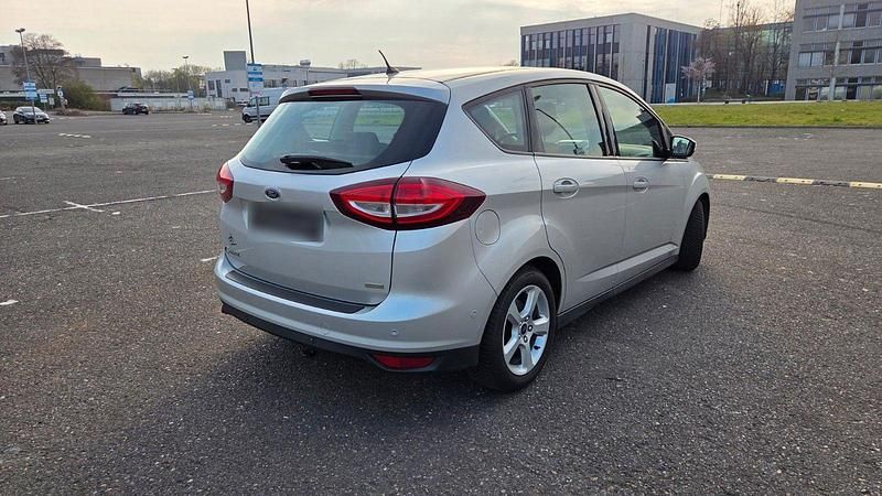 Gebraucht Ford C-MAX 150 PS (110 kW) 2016 Silber Van / Kleinbus