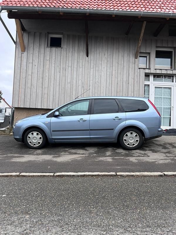 Gebraucht Ford Focus 2006 Blau Kombi