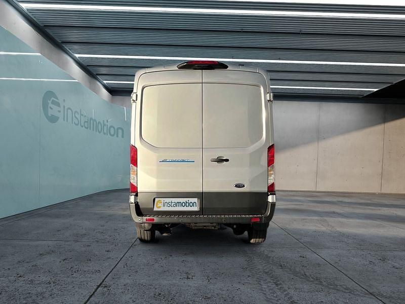 Usata Ford E-Transit 135 kW (184 CV) 2022 Argento Furgone