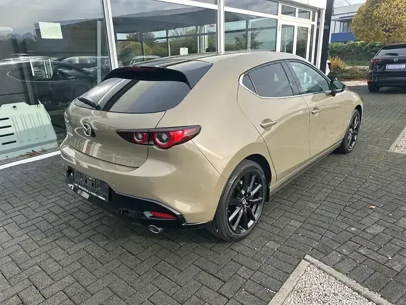 Gebraucht Mazda 3 Homura-Line 140 PS (102 kW) 2025 Beige Limousine