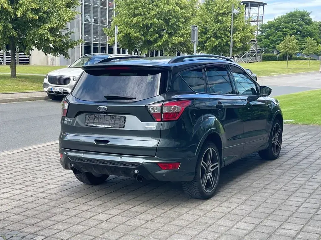 Gebraucht Ford Kuga ST-Line 150 PS (110 kW) 2018 SUV