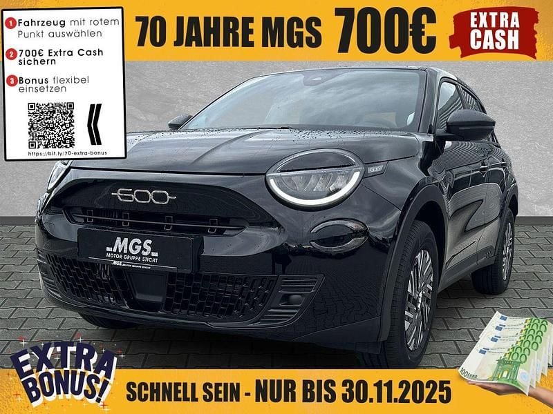 Cinema schwarz Neu 2025 Fiat 600 SUV | 22.650 € (Superpreis) - Bild 1/4
